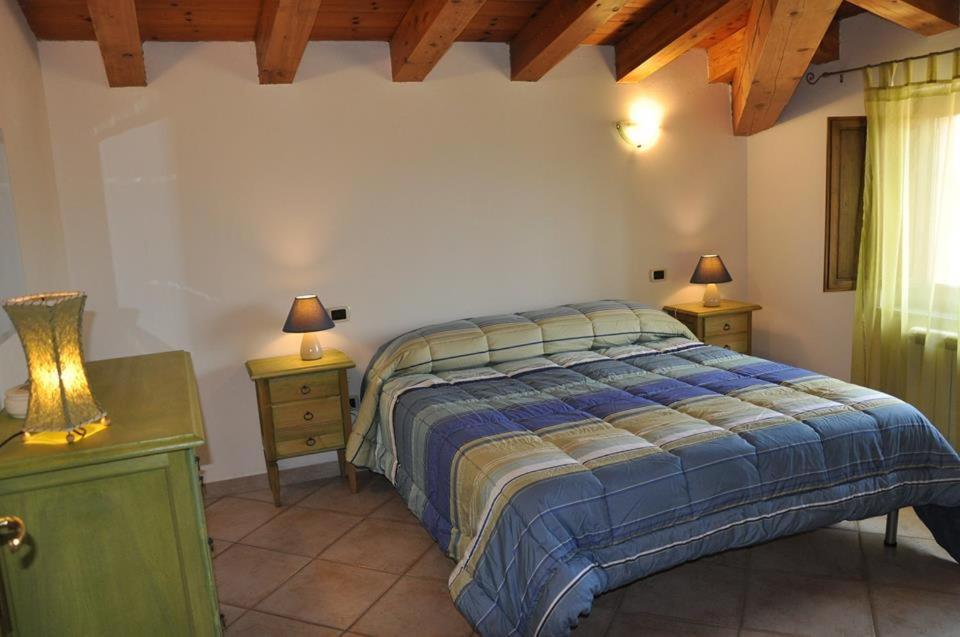 B&B Casa Ghiani Isili Bagian luar foto